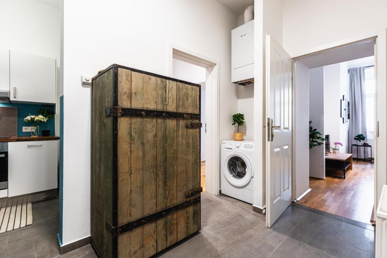 Stylish Designed Apartment In A Calm District Wien Eksteriør bilde